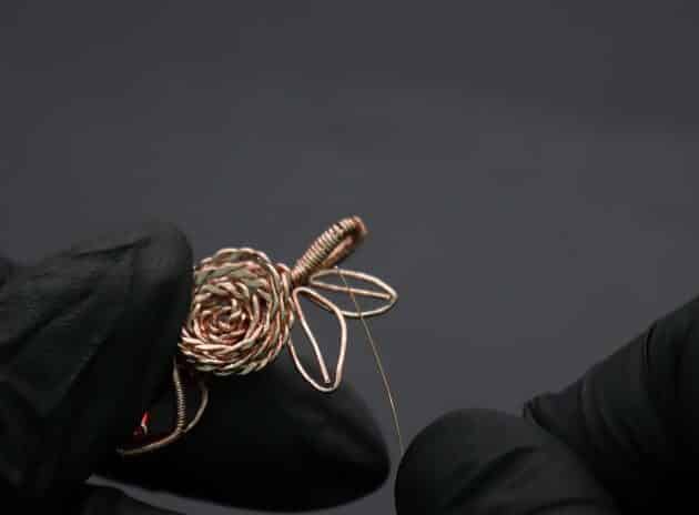 Wire-Wrapping Copper Rose With Heart Shaped Ruby Pendant Tutorial 69