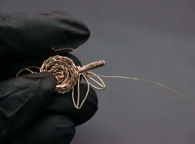Wire-Wrapping Copper Rose With Heart Shaped Ruby Pendant Tutorial 74