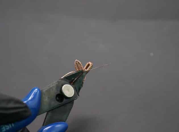 Wire-Wrapping Copper Rose With Heart Shaped Ruby Pendant Tutorial 78