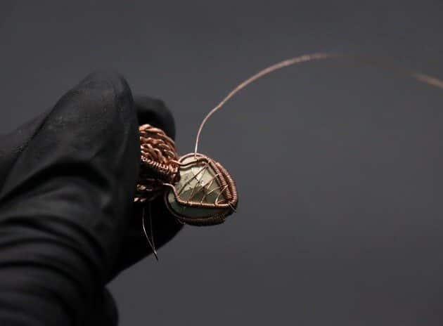 Wire-Wrapping Copper Rose With Heart Shaped Ruby Pendant Tutorial 88