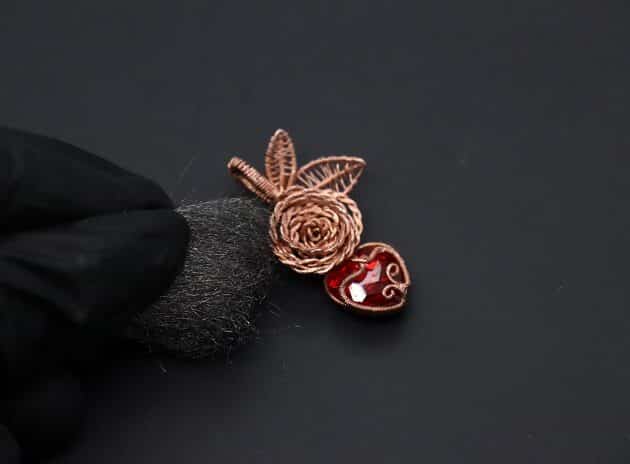 Wire-Wrapping Copper Rose With Heart Shaped Ruby Pendant Tutorial 91