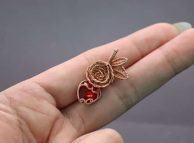 Wire-Wrapping Copper Rose With Heart Shaped Ruby Pendant Tutorial 94