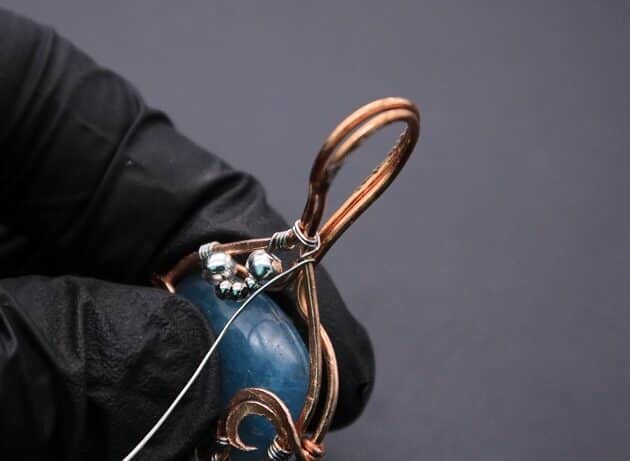 Wire-Wrapping Bejeweled Aqua Jade Pendant Tutorial 102