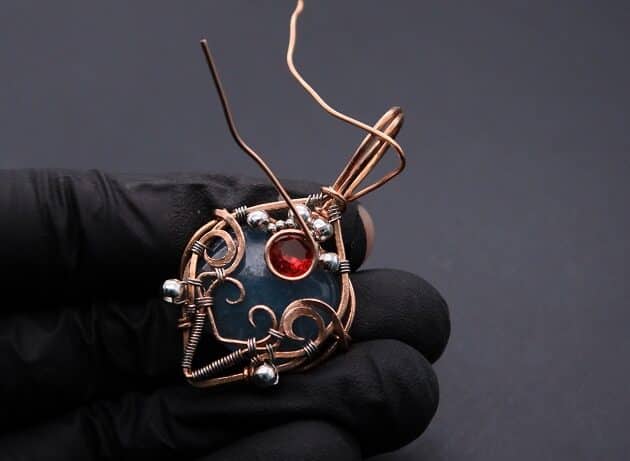 Wire-Wrapping Bejeweled Aqua Jade Pendant Tutorial 111