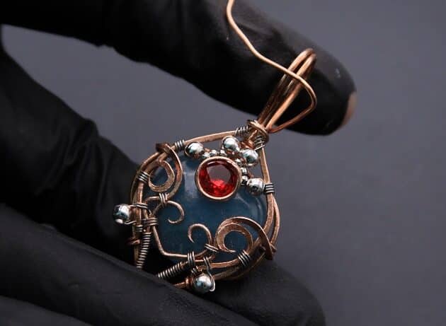 Wire-Wrapping Bejeweled Aqua Jade Pendant Tutorial 112
