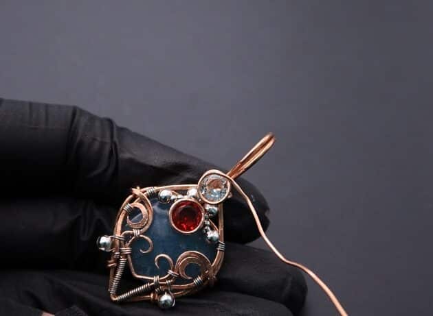 Wire-Wrapping Bejeweled Aqua Jade Pendant Tutorial 119