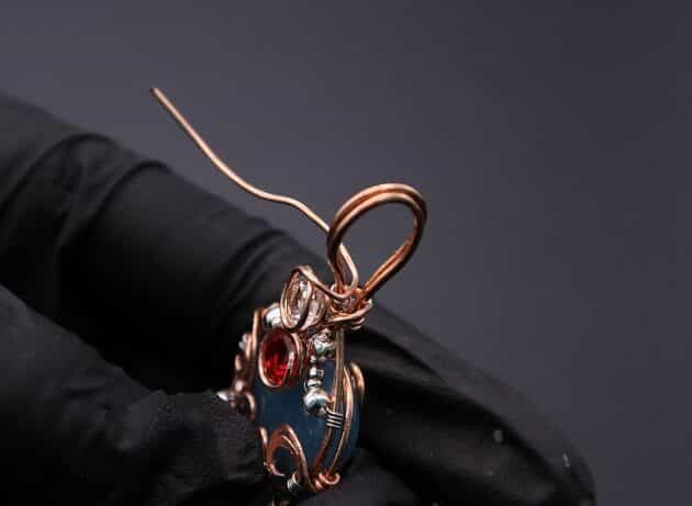 Wire-Wrapping Bejeweled Aqua Jade Pendant Tutorial 120