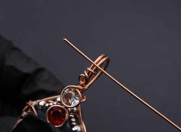 Wire-Wrapping Bejeweled Aqua Jade Pendant Tutorial 127