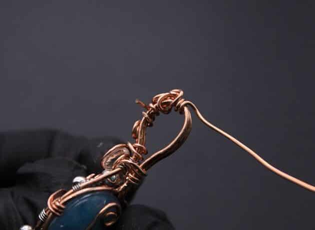 Wire-Wrapping Bejeweled Aqua Jade Pendant Tutorial 134
