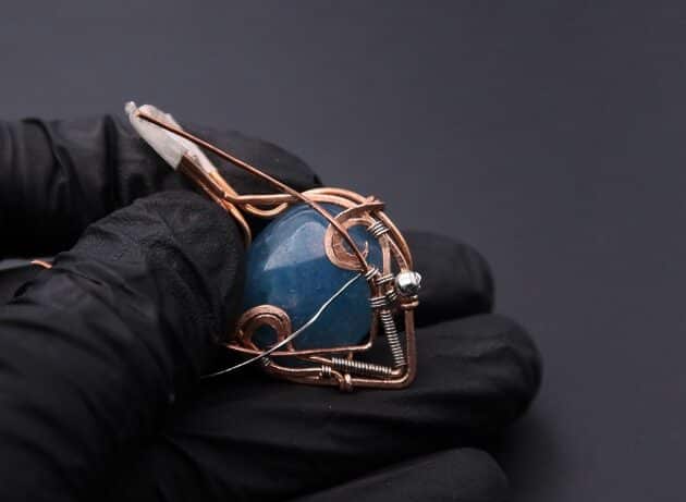 Wire-Wrapping Bejeweled Aqua Jade Pendant Tutorial 82