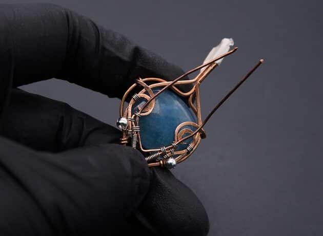 Wire-Wrapping Bejeweled Aqua Jade Pendant Tutorial 87