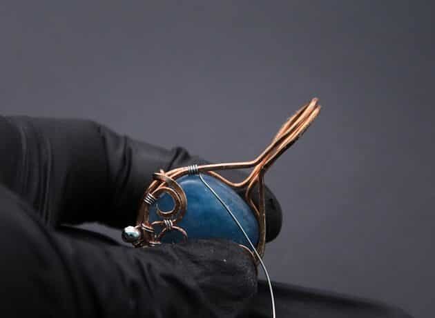 Wire-Wrapping Bejeweled Aqua Jade Pendant Tutorial 93