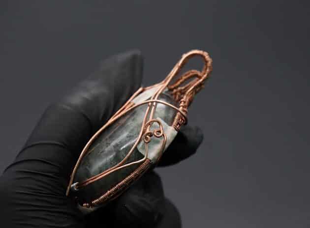 Wire-Wrapping Dreamy Oval Labradorite Copper Pendant Tutorial 102