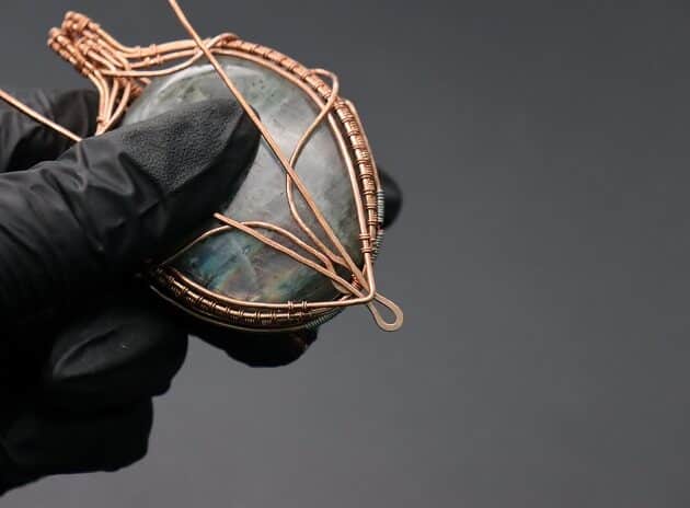 Wire-Wrapping Dreamy Oval Labradorite Copper Pendant Tutorial 108