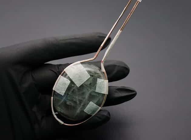 Wire-Wrapping Dreamy Oval Labradorite Copper Pendant Tutorial 12