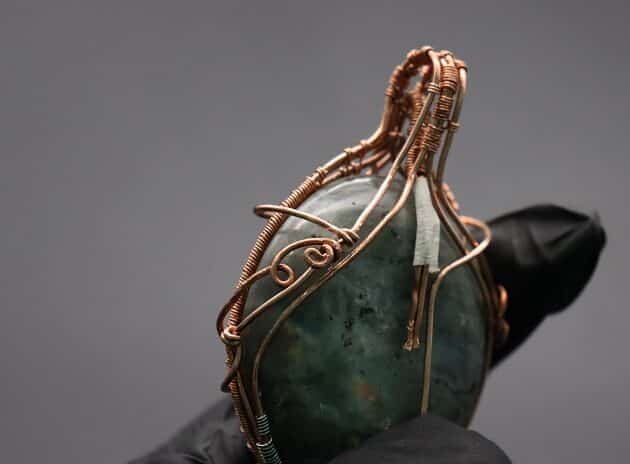 Wire-Wrapping Dreamy Oval Labradorite Copper Pendant Tutorial 123