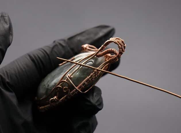 Wire-Wrapping Dreamy Oval Labradorite Copper Pendant Tutorial 127