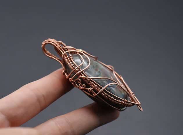 Wire-Wrapping Dreamy Oval Labradorite Copper Pendant Tutorial 152