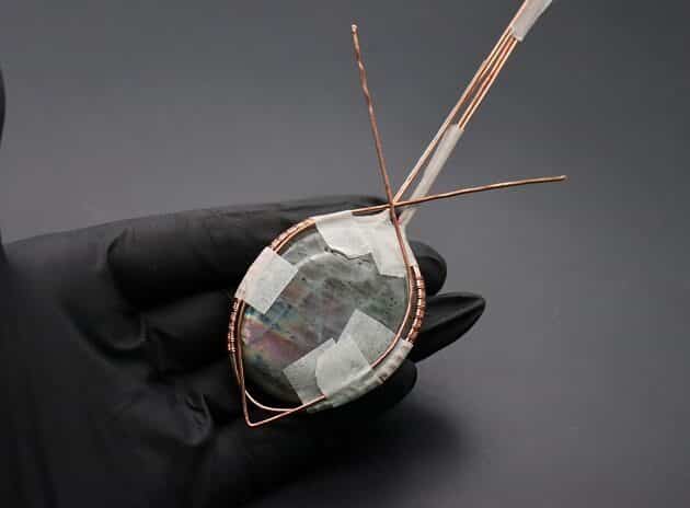 Wire-Wrapping Dreamy Oval Labradorite Copper Pendant Tutorial 23