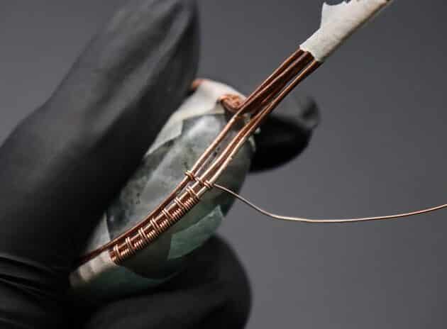 Wire-Wrapping Dreamy Oval Labradorite Copper Pendant Tutorial 30