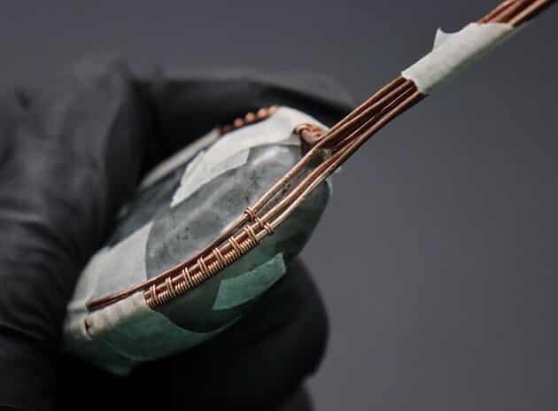 Wire-Wrapping Dreamy Oval Labradorite Copper Pendant Tutorial 32