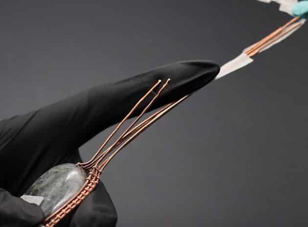 Wire-Wrapping Dreamy Oval Labradorite Copper Pendant Tutorial 40