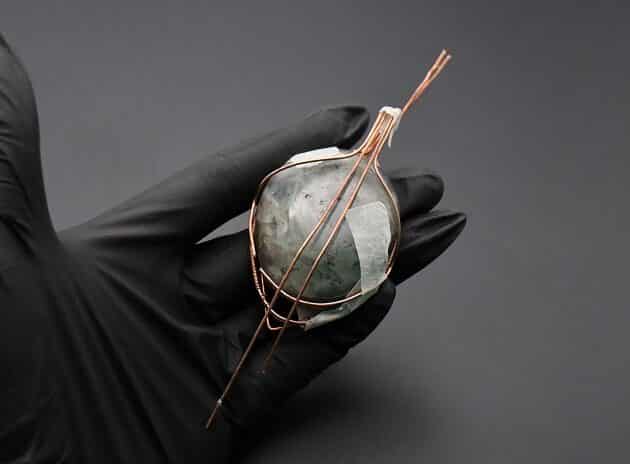 Wire-Wrapping Dreamy Oval Labradorite Copper Pendant Tutorial 47