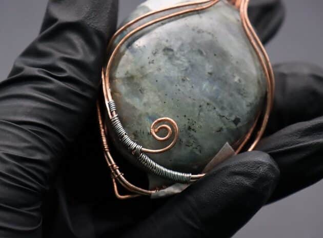 Wire-Wrapping Dreamy Oval Labradorite Copper Pendant Tutorial 55