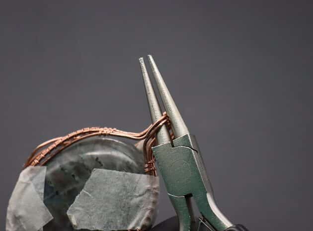 Wire-Wrapping Dreamy Oval Labradorite Copper Pendant Tutorial 57