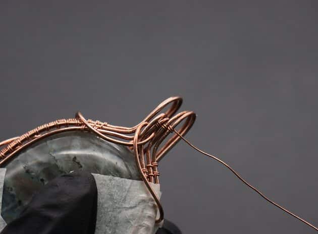 Wire-Wrapping Dreamy Oval Labradorite Copper Pendant Tutorial 68