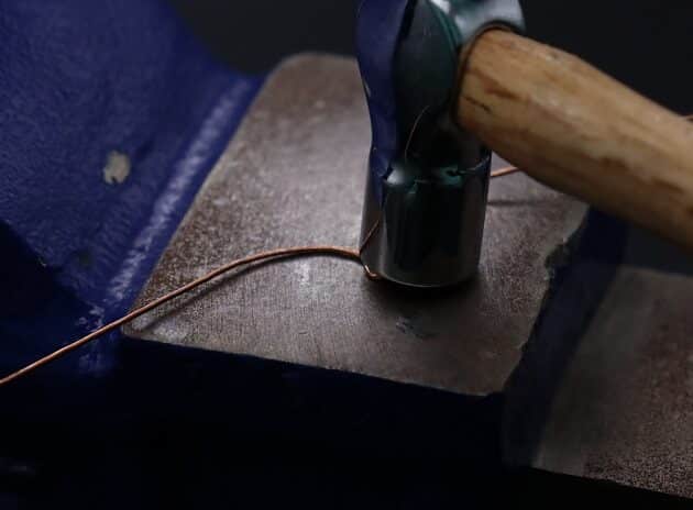 Wire-Wrapping Dreamy Oval Labradorite Copper Pendant Tutorial 88