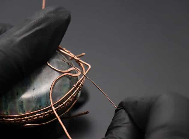 Wire-Wrapping Dreamy Oval Labradorite Copper Pendant Tutorial 91