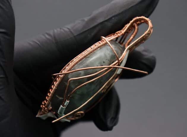 Wire-Wrapping Dreamy Oval Labradorite Copper Pendant Tutorial 96