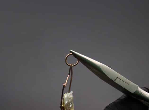 Wire-Wrapping Gold Woven Hammered Wire Cat Pendant Tutorial 80