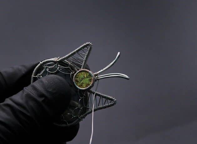 Wire-Wrapping Cute Tabby Cat Head Gemstone Silver Pendant Tutorial 103