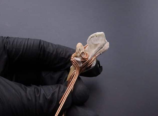 Wire-Wrapping Shark Tooth With Diamond Weave Bail Pendant Tutorial 41