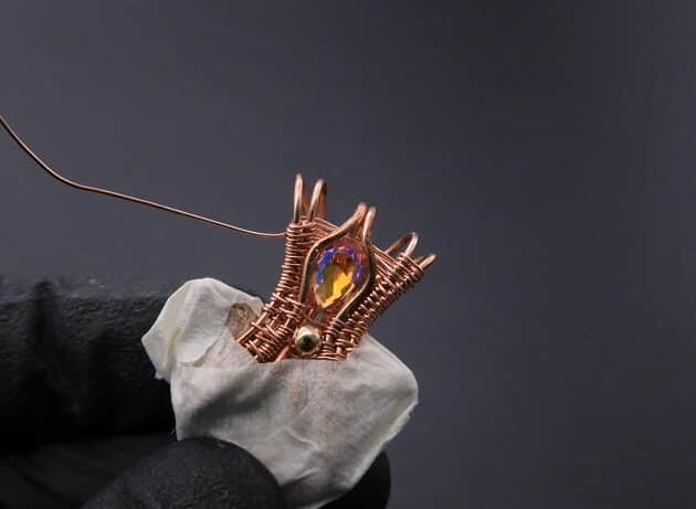 Wire-Wrapping Shark Tooth With Diamond Weave Bail Pendant Tutorial 58