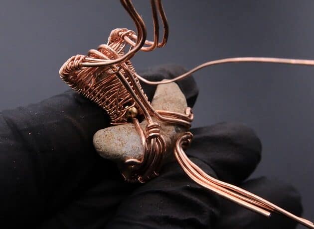 Wire-Wrapping Shark Tooth With Diamond Weave Bail Pendant Tutorial 63