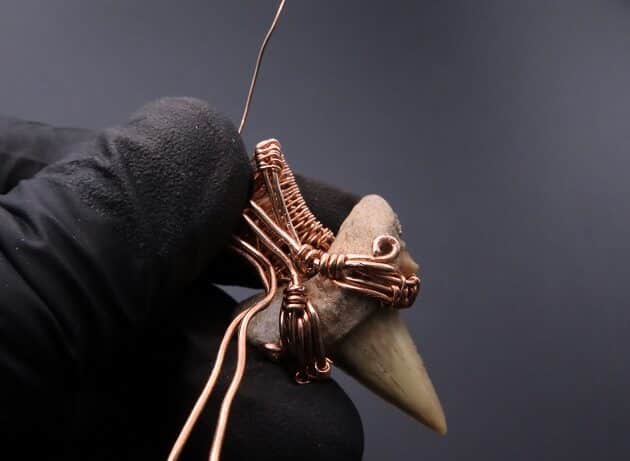 Wire-Wrapping Shark Tooth With Diamond Weave Bail Pendant Tutorial 67