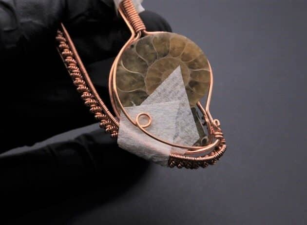 Wire-Wrapping Ammonite Shell Coiled Coil Copper Pendant Tutorial 40
