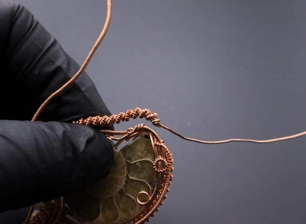 Wire-Wrapping Ammonite Shell Coiled Coil Copper Pendant Tutorial 61