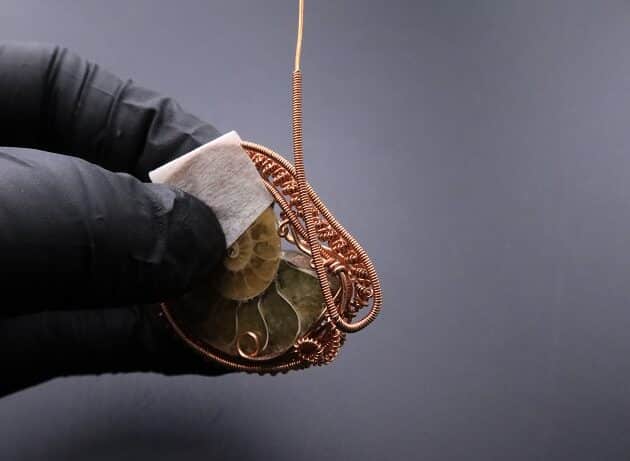 Wire-Wrapping Ammonite Shell Coiled Coil Copper Pendant Tutorial 67