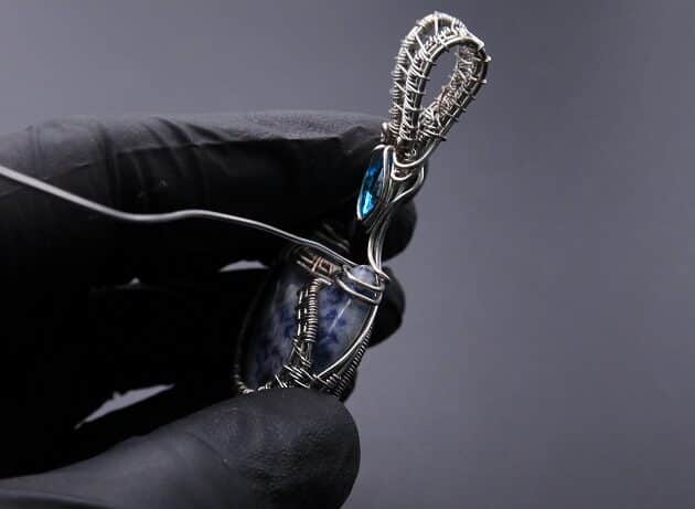 Wire-Wrapping Blue Molly Moon Silver Woven Pendant Tutorial 65