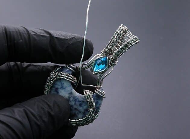 Wire-Wrapping Blue Molly Moon Silver Woven Pendant Tutorial 69