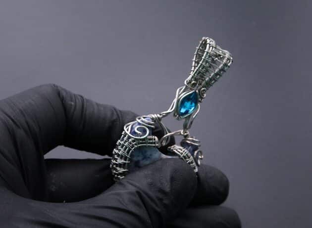Wire-Wrapping Blue Molly Moon Silver Woven Pendant Tutorial 83