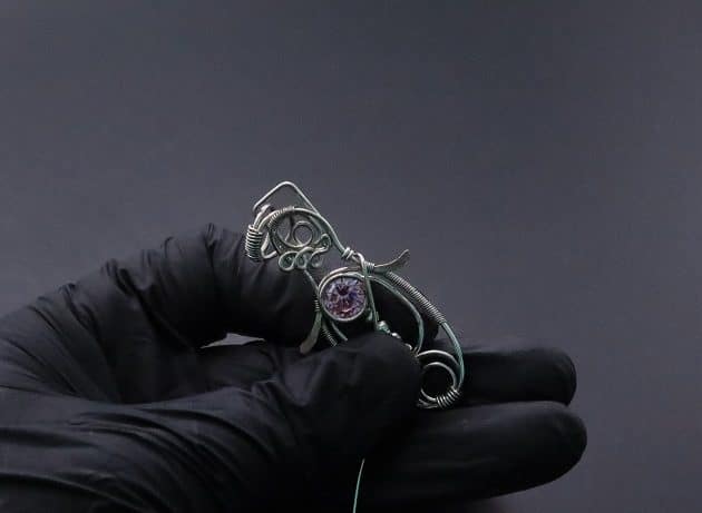 Wire-Wrapping Abstract Penguin Pink Diamond Pendant Tutorial 106