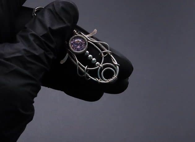 Wire-Wrapping Abstract Penguin Pink Diamond Pendant Tutorial 121