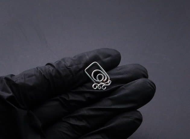 Wire-Wrapping Abstract Penguin Pink Diamond Pendant Tutorial 29