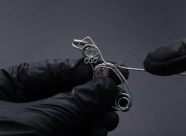 Wire-Wrapping Abstract Penguin Pink Diamond Pendant Tutorial 89