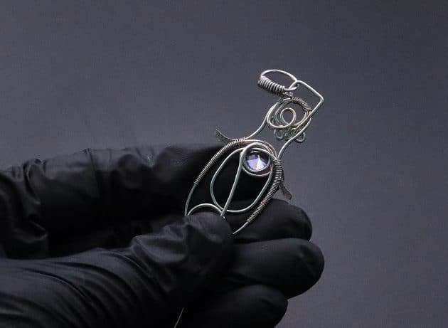 Wire-Wrapping Abstract Penguin Pink Diamond Pendant Tutorial 90